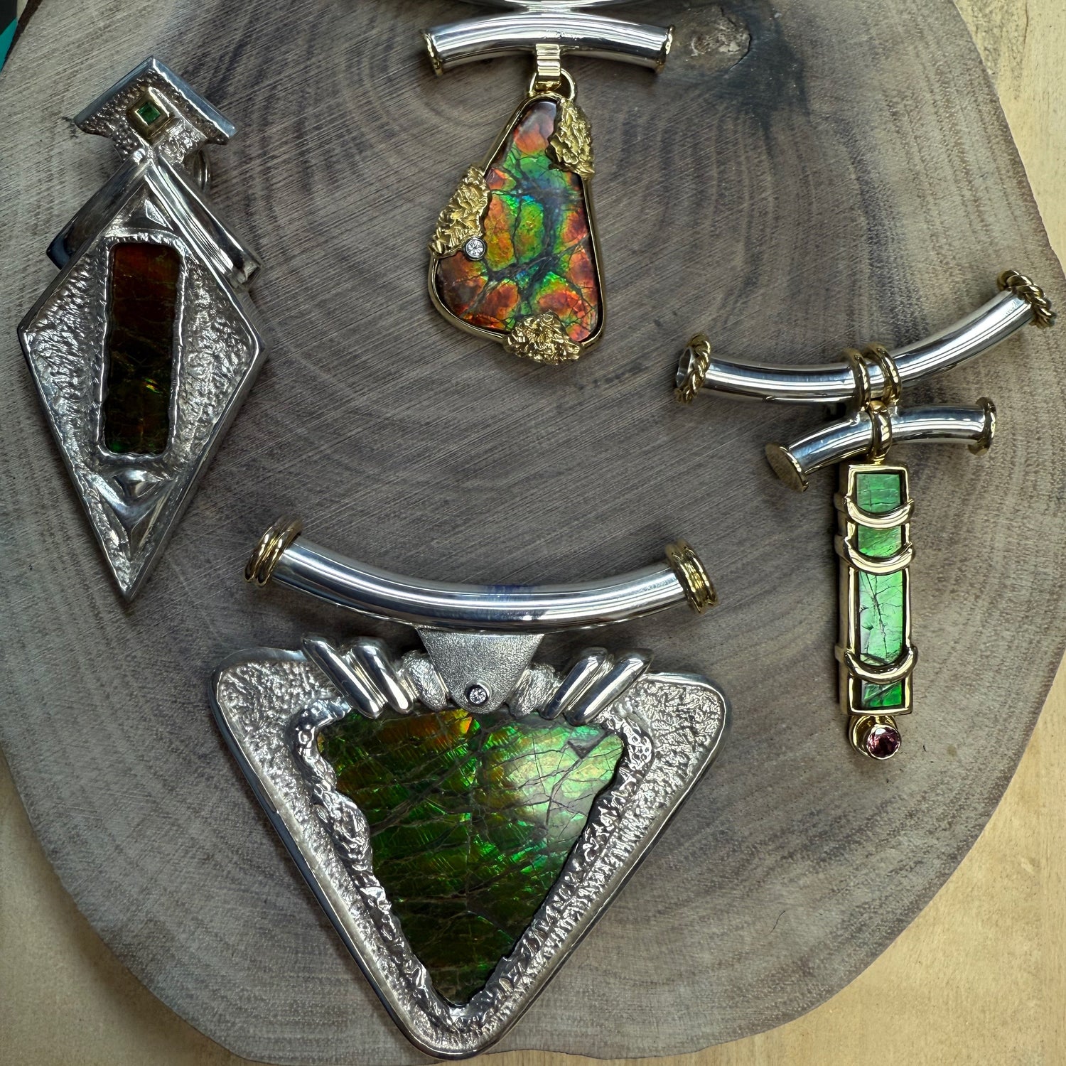 Mythos -  From Fossil to Fine Art