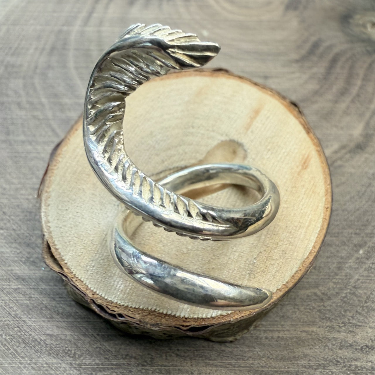 FEDER (Feather) Sterling Silver Ring